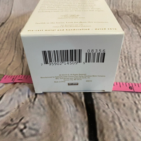 2010 Hallmark Christmas Ornament 2009 Softail‎ Cross Bones Harley Davidson - Picture 6 of 6